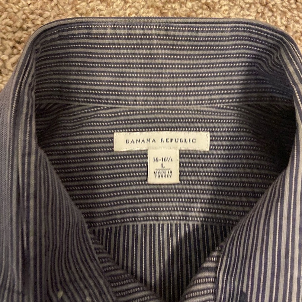 Banana Republic Large Blue and Grey Stripe Button Down